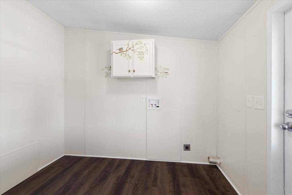 10619 County Road 3080, Purdon, TX 76679 10619 County Road 3080, Purdon, TX 76679
