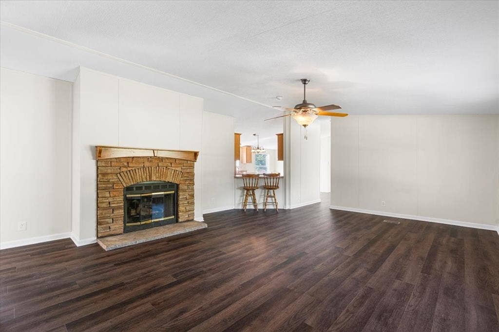 10619 County Road 3080, Purdon, TX 76679 10619 County Road 3080, Purdon, TX 76679