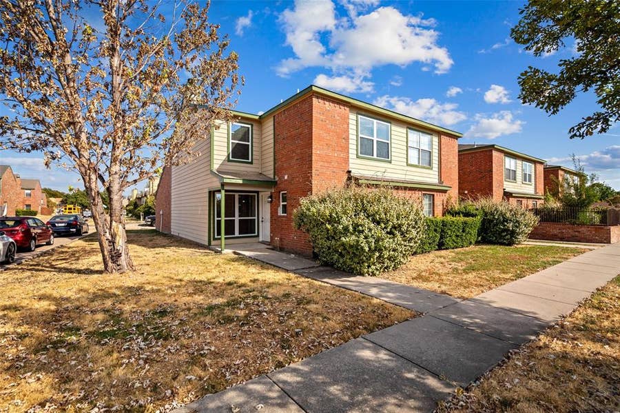 Property photo for 3647 Clubview Drive, Garland, TX