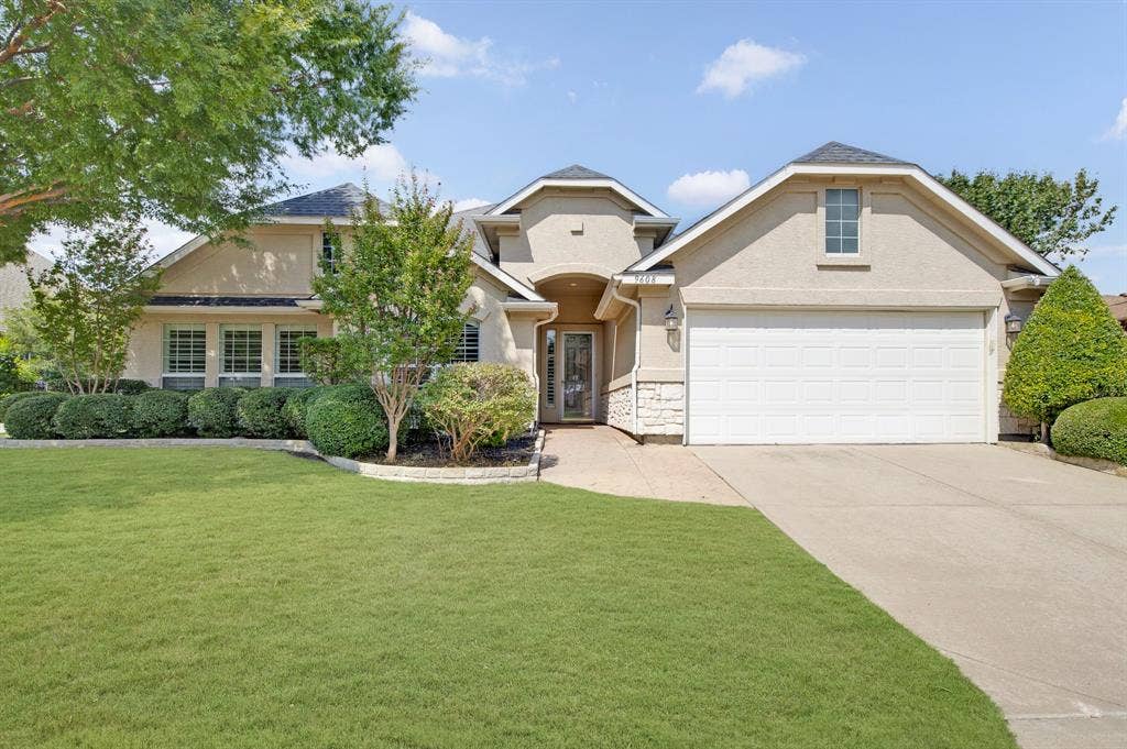 9608 Grandview Drive, Denton, TX 76207