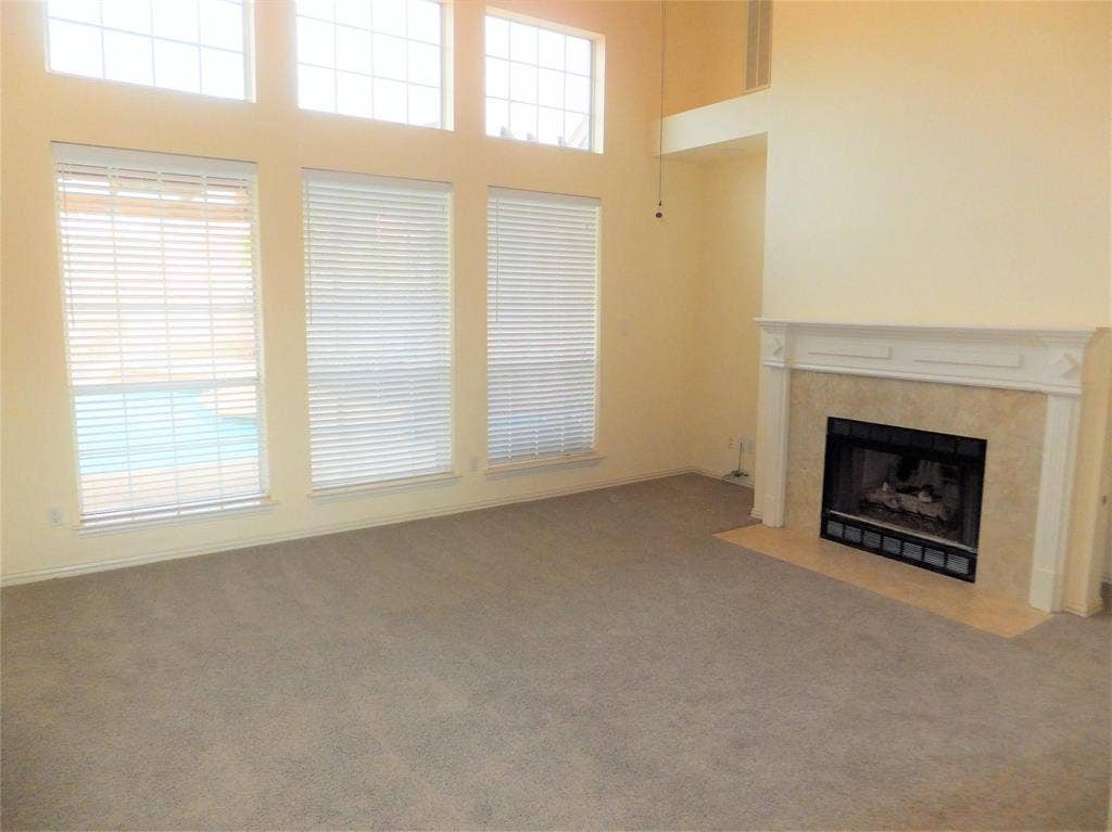 2641 Shadow Hill Lane, Plano, TX 75093 Family Room