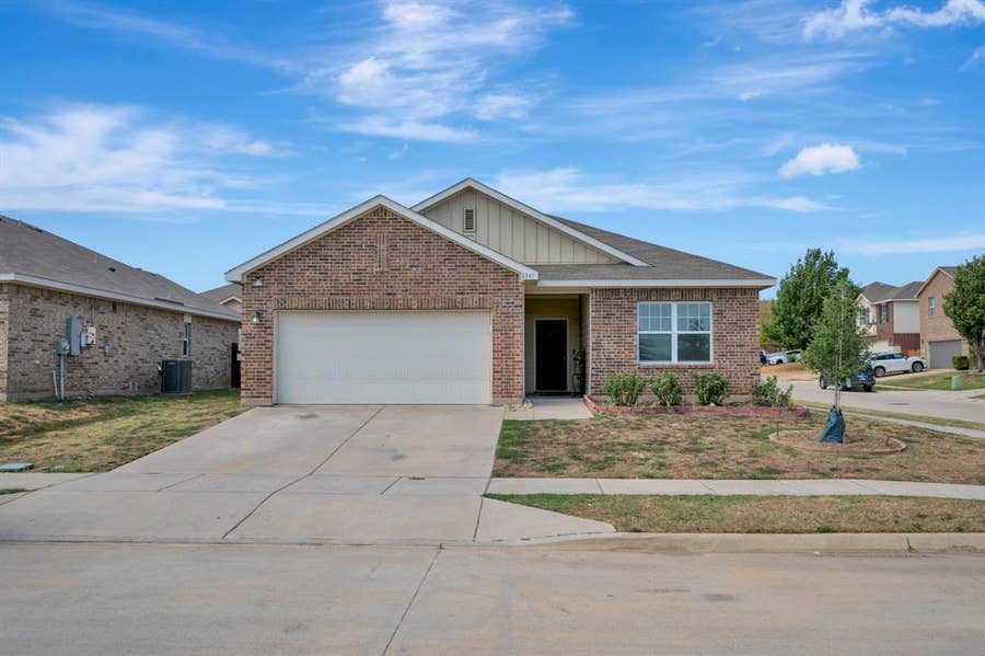 Property photo for 6341 Britannic Street, Fort Worth, TX