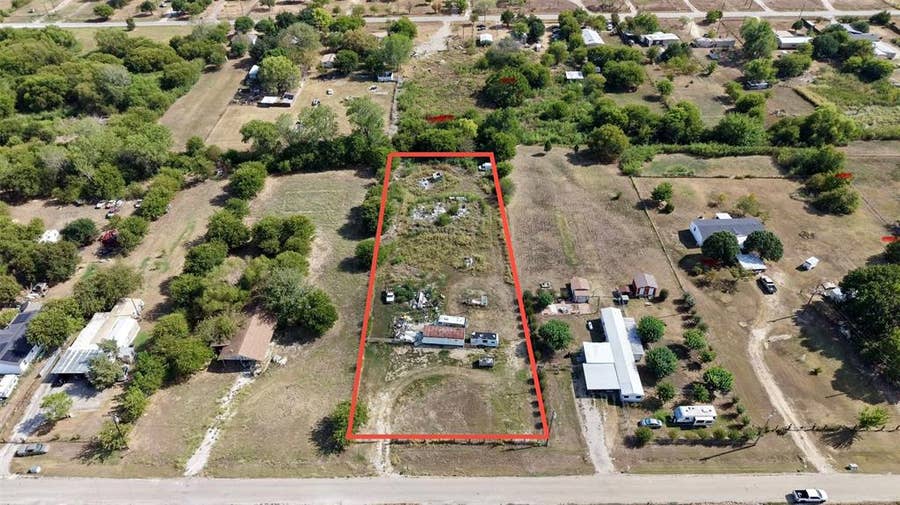 Property photo for 8932 Dons Court, Alvarado, TX