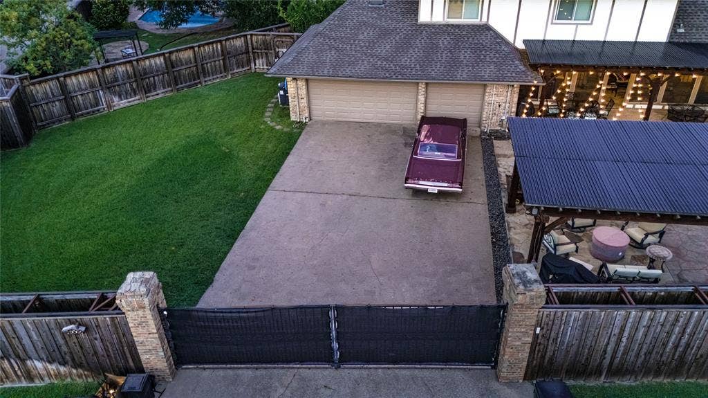4009 Wilshire Court, Plano, TX 75023 4009 Wilshire Court, Plano, TX 75023