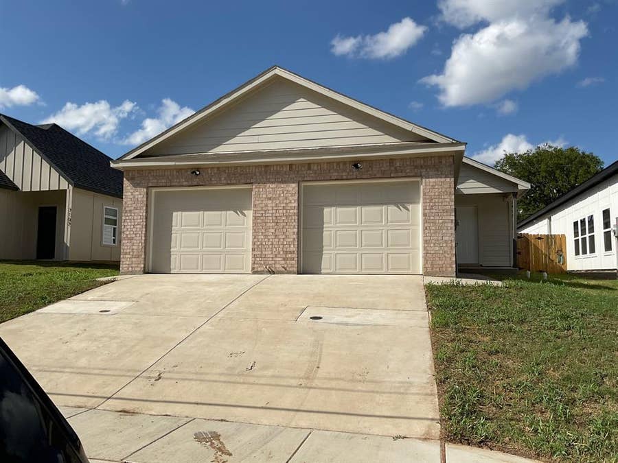 Property photo for 3165 Stag Road, Dallas, TX