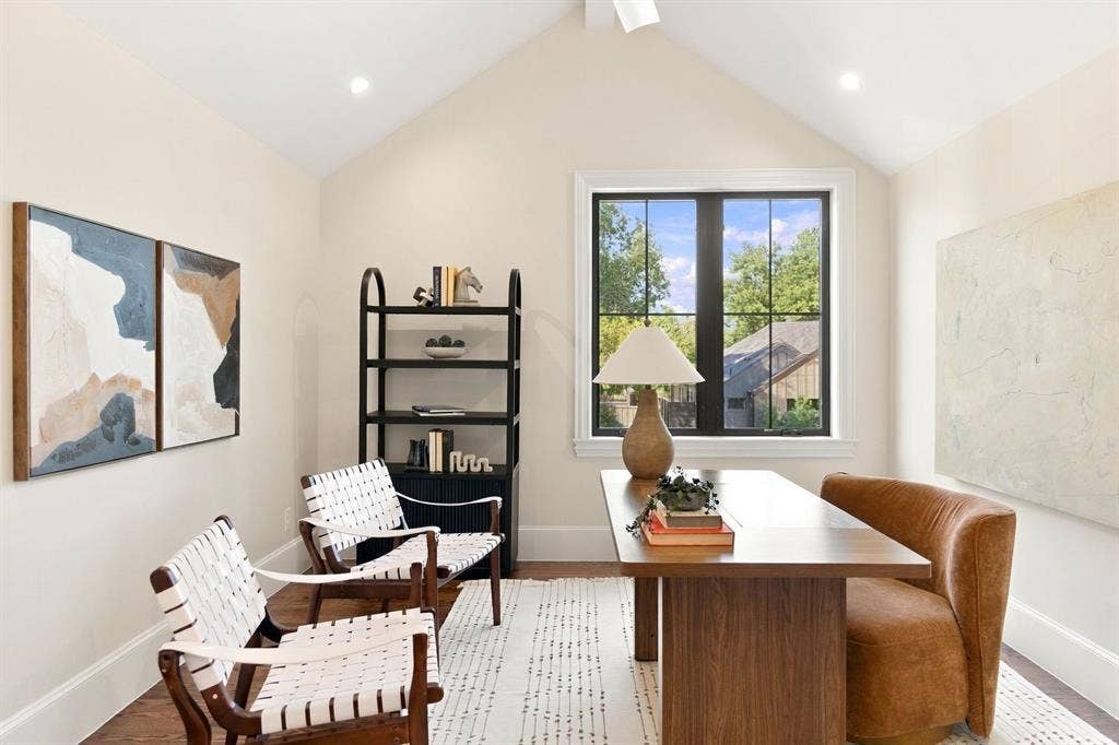3368 Dorado Beach Drive, Farmers Branch, TX 75234 Staged as Office