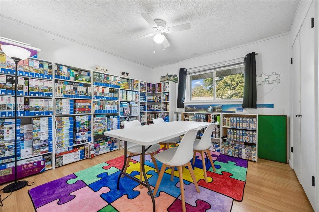 2958 Country Place Circle, Carrollton, TX 75006 2958 Country Place Circle, Carrollton, TX 75006
