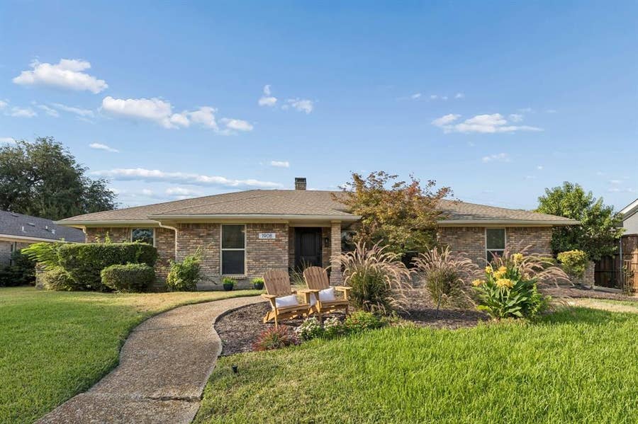 Property photo for 1908 Sandpiper Lane, Plano, TX