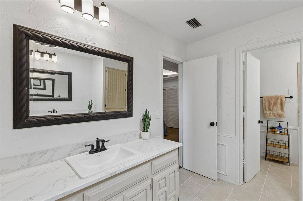 1908 Sandpiper Lane, Plano, TX 75075 1908 Sandpiper Lane, Plano, TX 75075