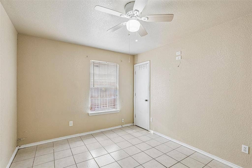 3100 Hale Avenue, #101 & 102, Fort Worth, TX 76106 Bedroom 1