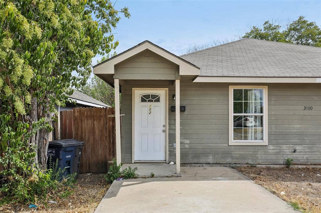 3100 Hale Avenue, #101 & 102, Fort Worth, TX 76106 Unit 102, Left Side
