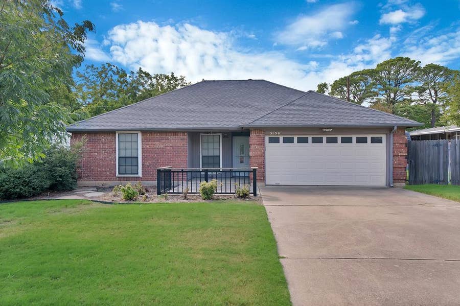 Property photo for 3130 Jewell Drive, Arlington, TX