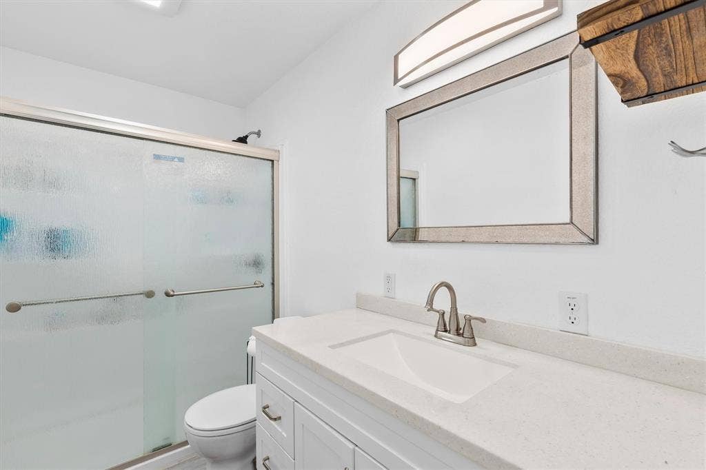 101 3rd Street, Valley View, TX 76272 101 3rd Street, Valley View, TX 76272
