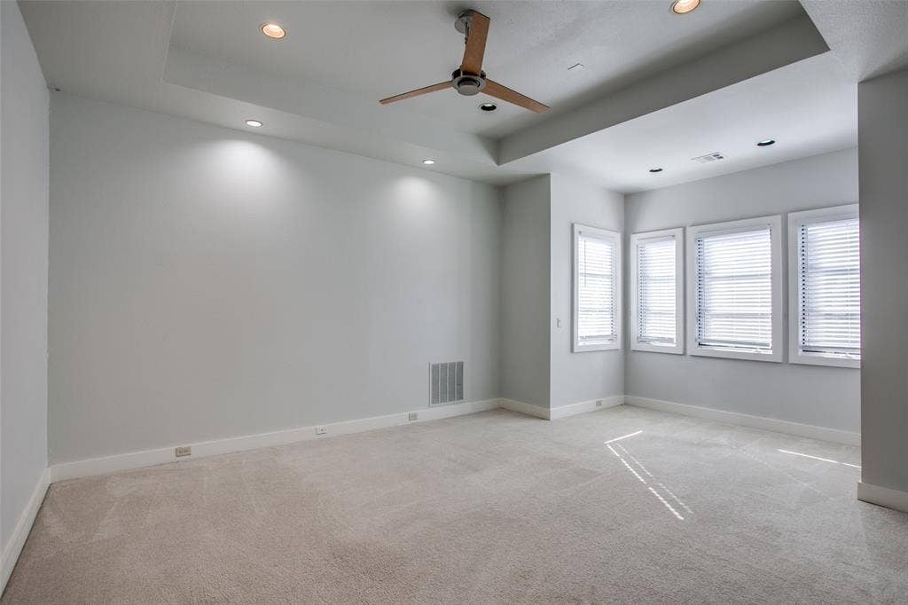 3805 Holland Avenue, Dallas, TX 75219 3805 Holland Avenue, Dallas, TX 75219