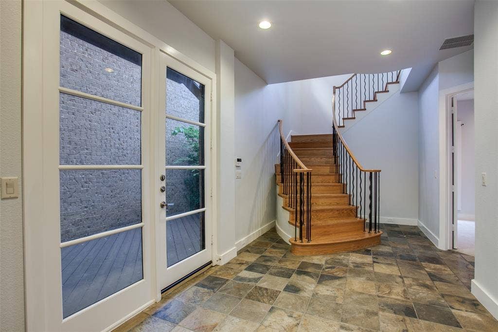 3805 Holland Avenue, Dallas, TX 75219 3805 Holland Avenue, Dallas, TX 75219