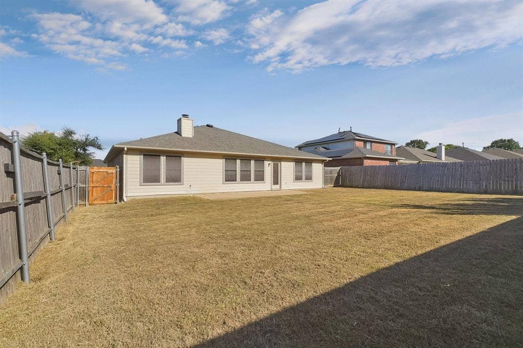 1015 Richmond Lane, Forney, TX 75126 1015 Richmond Lane, Forney, TX 75126
