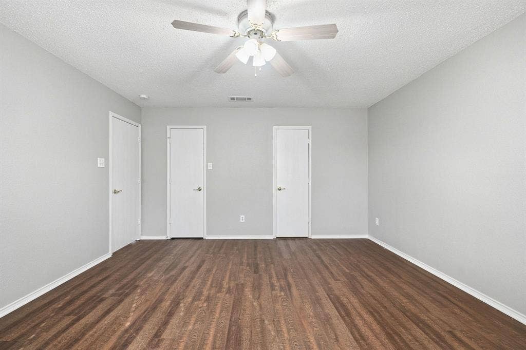 1015 Richmond Lane, Forney, TX 75126 1015 Richmond Lane, Forney, TX 75126