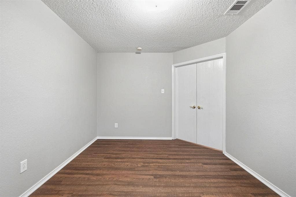 1015 Richmond Lane, Forney, TX 75126 1015 Richmond Lane, Forney, TX 75126