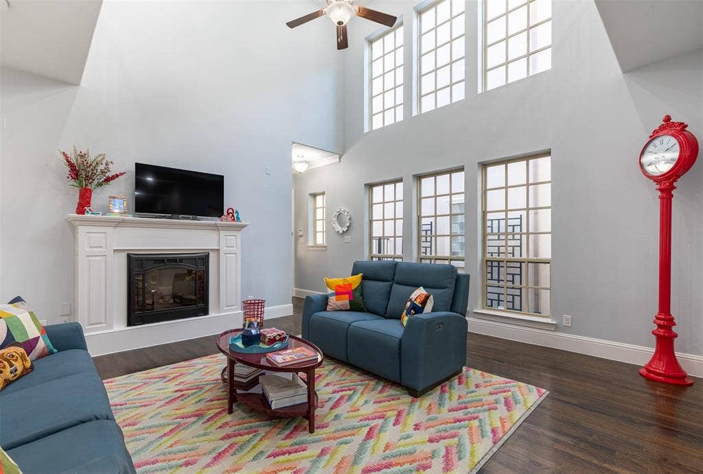 Living room flooded with natural light.