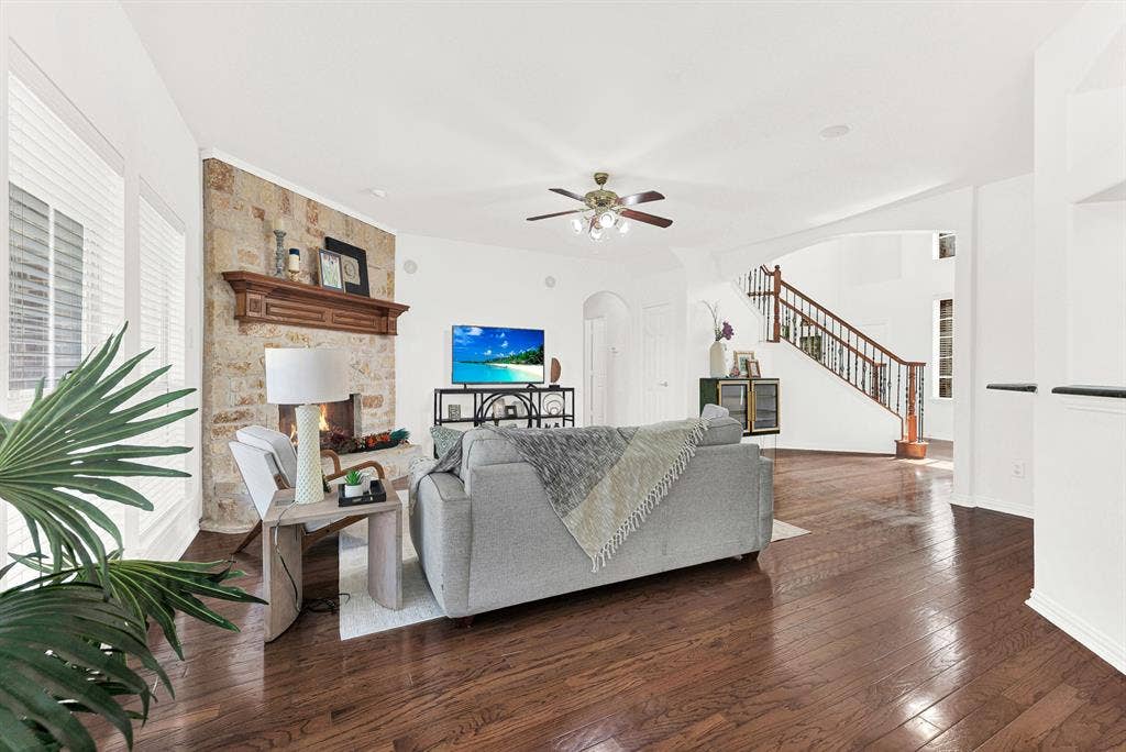 333 Green Acres Drive, Murphy, TX 75094 333 Green Acres Drive, Murphy, TX 75094