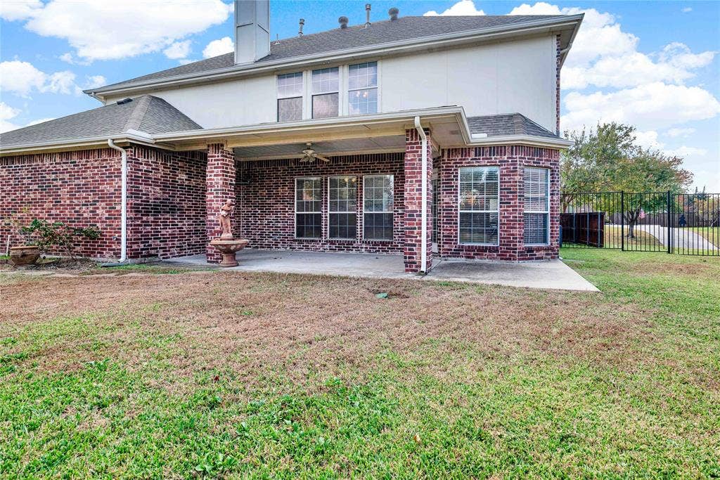 333 Green Acres Drive, Murphy, TX 75094 333 Green Acres Drive, Murphy, TX 75094