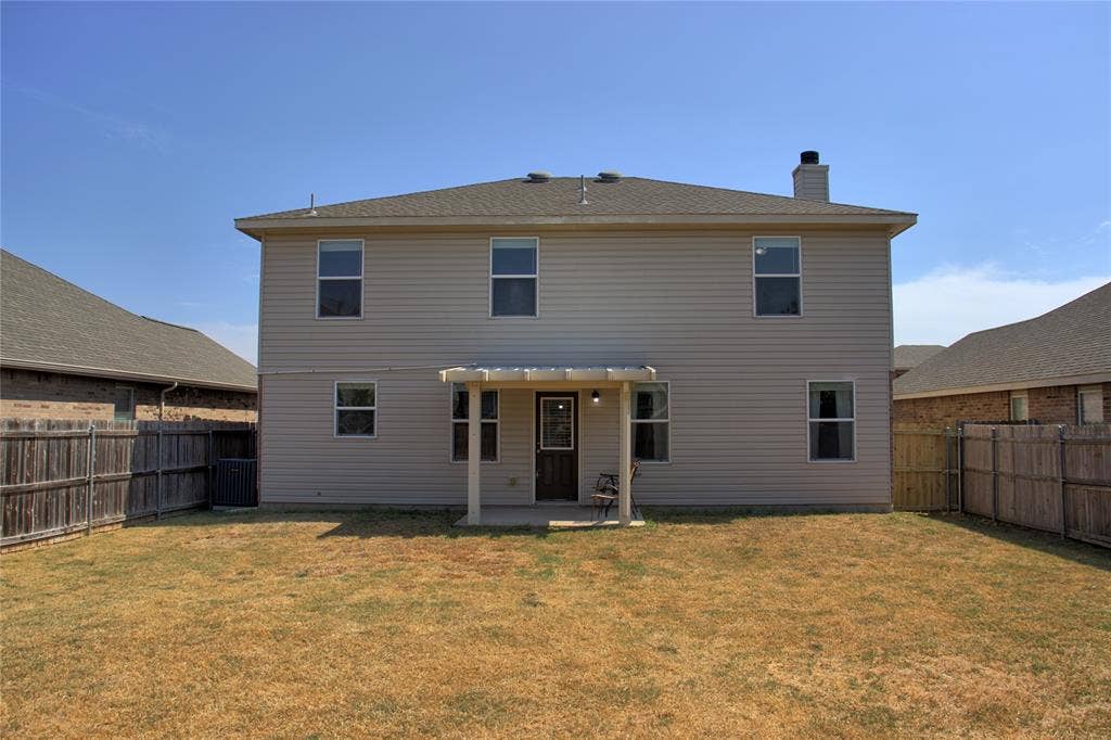 1312 Gayle Street, Burleson, TX 76028 1312 Gayle Street, Burleson, TX 76028