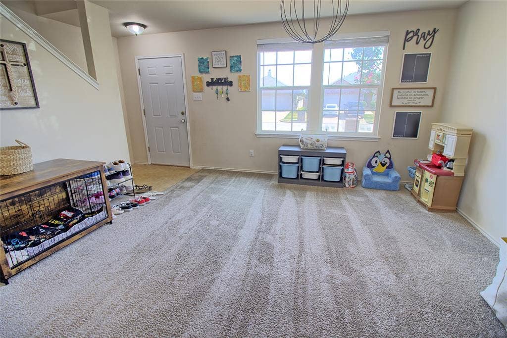 1312 Gayle Street, Burleson, TX 76028 1312 Gayle Street, Burleson, TX 76028