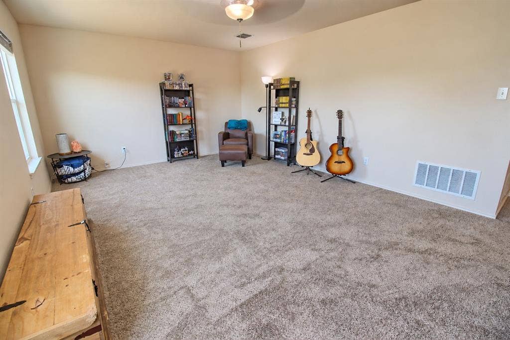 1312 Gayle Street, Burleson, TX 76028 1312 Gayle Street, Burleson, TX 76028