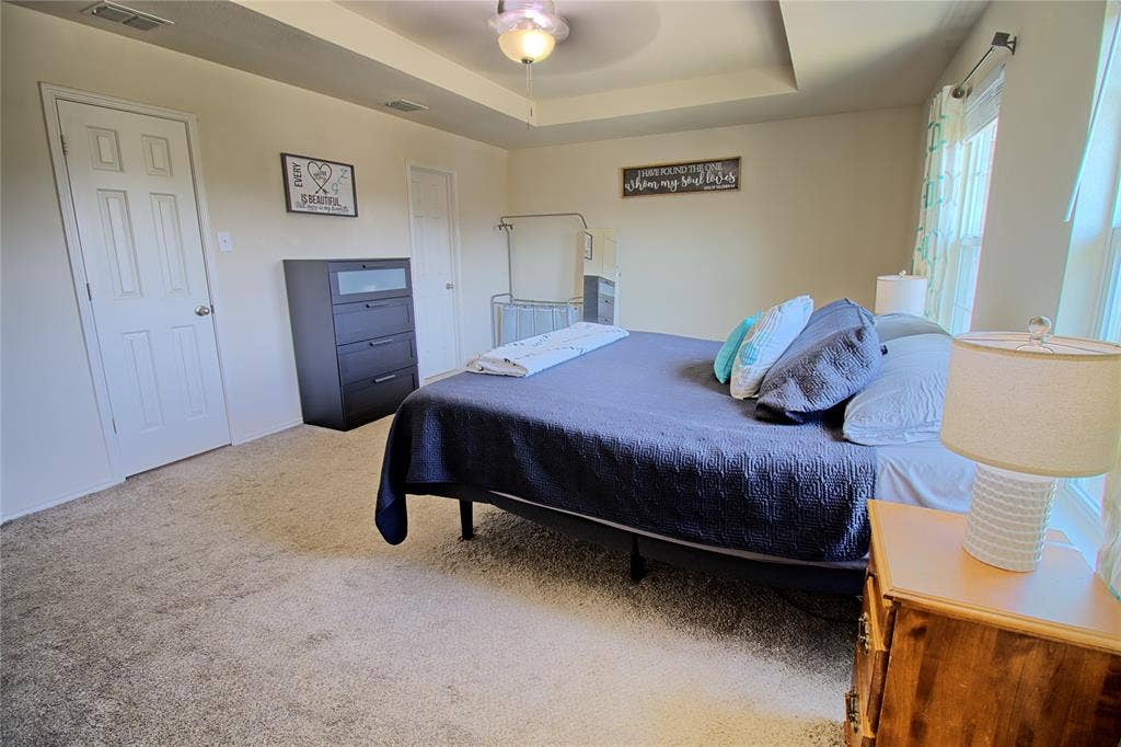 1312 Gayle Street, Burleson, TX 76028 1312 Gayle Street, Burleson, TX 76028