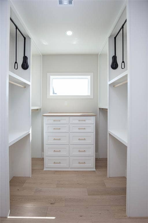 206 Knights Crossing Road, Lorena, TX 76655 Master closet with built-ins.