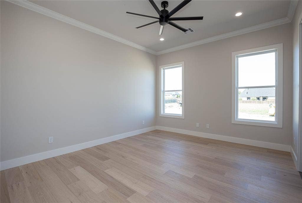 206 Knights Crossing Road, Lorena, TX 76655 Bedroom number 4 also has a walk-in closet.