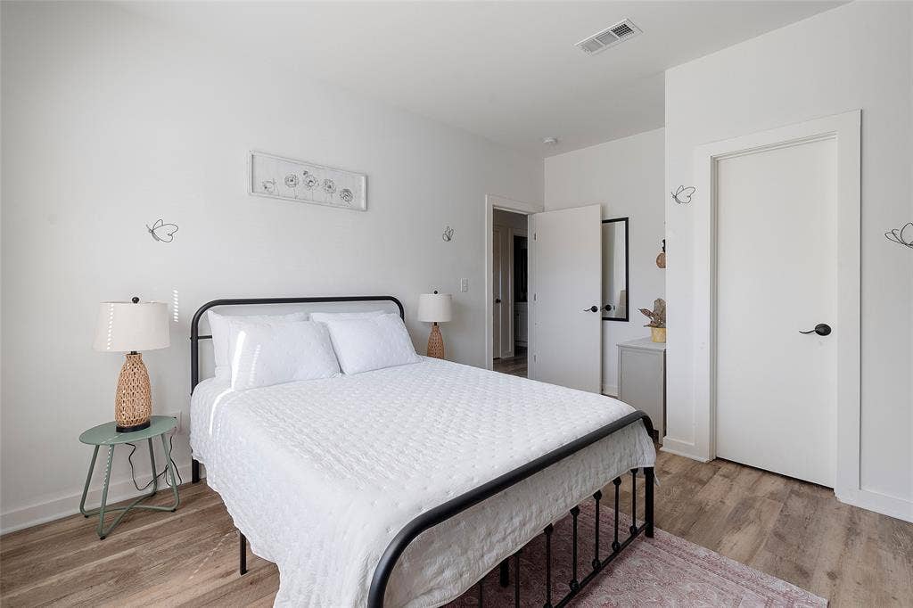 3614 Bertrand Avenue, Dallas, TX 75210 3614 Bertrand Avenue, Dallas, TX 75210