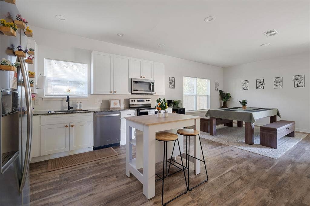 3614 Bertrand Avenue, Dallas, TX 75210 3614 Bertrand Avenue, Dallas, TX 75210