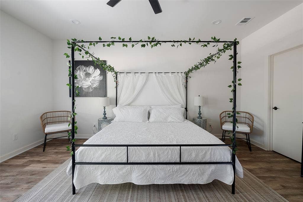 3614 Bertrand Avenue, Dallas, TX 75210 3614 Bertrand Avenue, Dallas, TX 75210