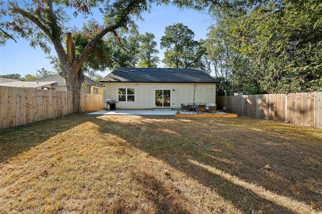 3614 Bertrand Avenue, Dallas, TX 75210 3614 Bertrand Avenue, Dallas, TX 75210