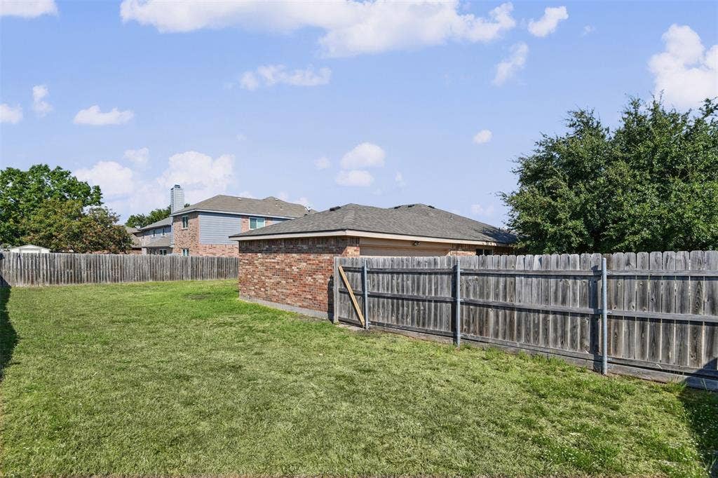115 Angelina Drive, Crandall, TX 75114 115 Angelina Drive, Crandall, TX 75114
