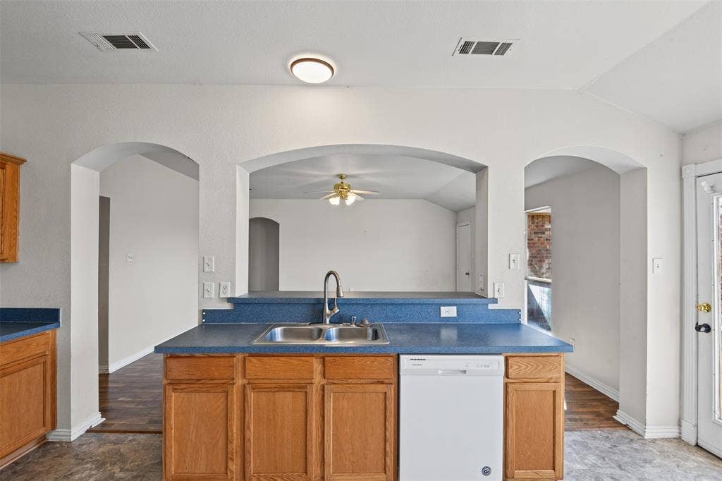 115 Angelina Drive, Crandall, TX 75114 115 Angelina Drive, Crandall, TX 75114