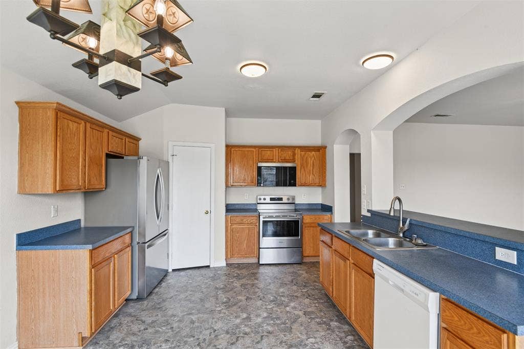 115 Angelina Drive, Crandall, TX 75114 115 Angelina Drive, Crandall, TX 75114