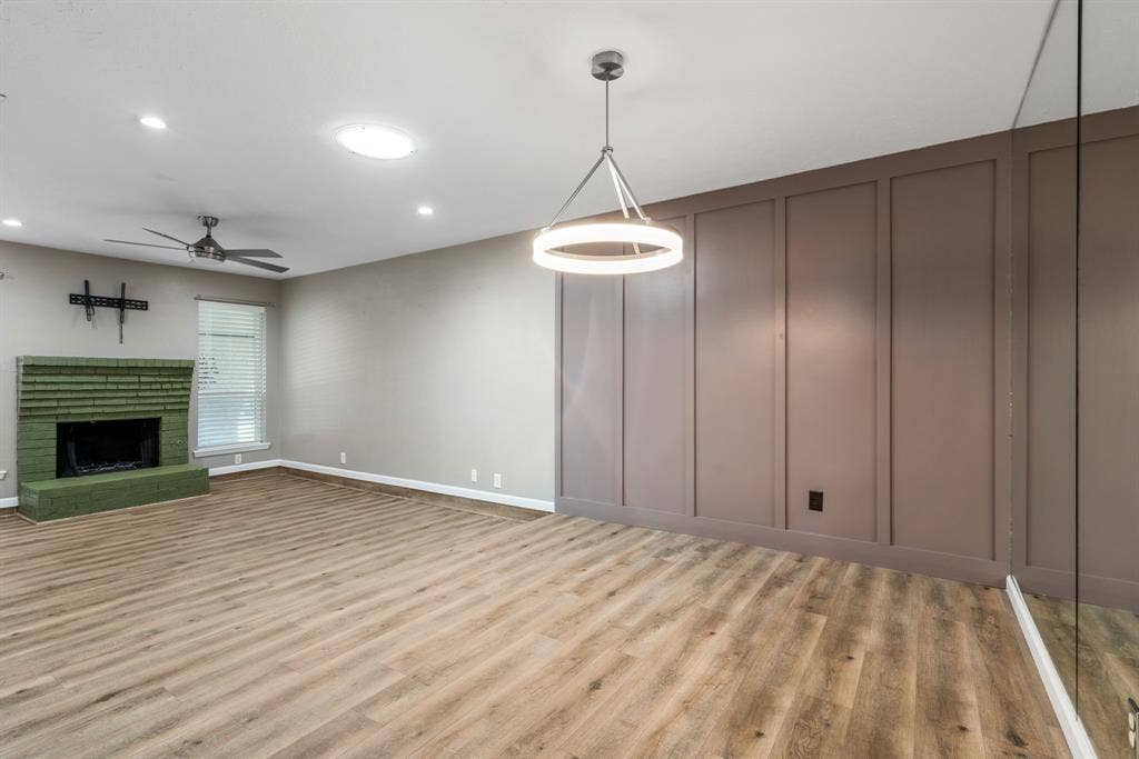 9658 Bryson Drive, Dallas, TX 75238 9658 Bryson Drive, Dallas, TX 75238