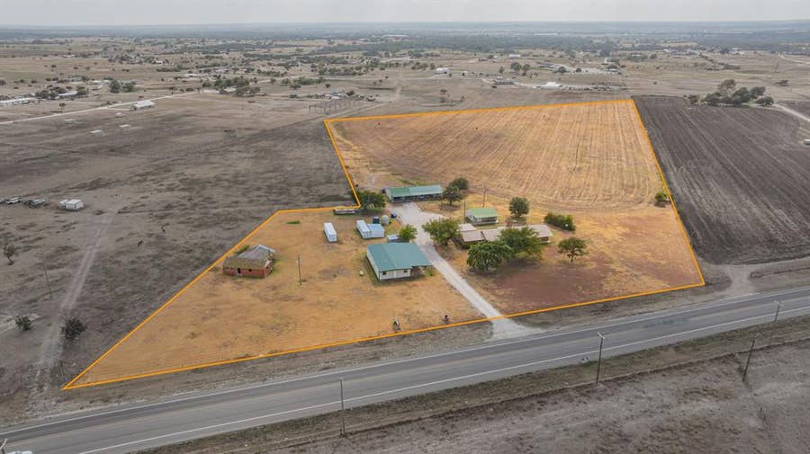 Property photo for 10392 US Highway 67, Stephenville, TX