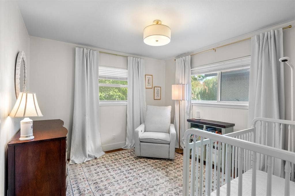 Second bedroom