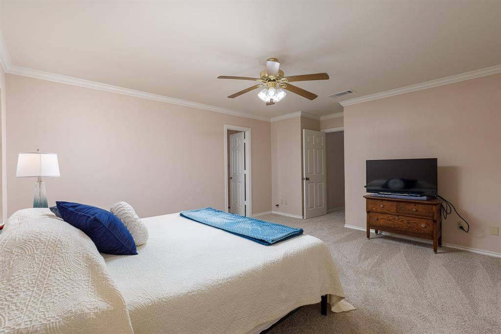 6607 S State Highway 78 Highway, Bonham, TX 75418 Master bedroom