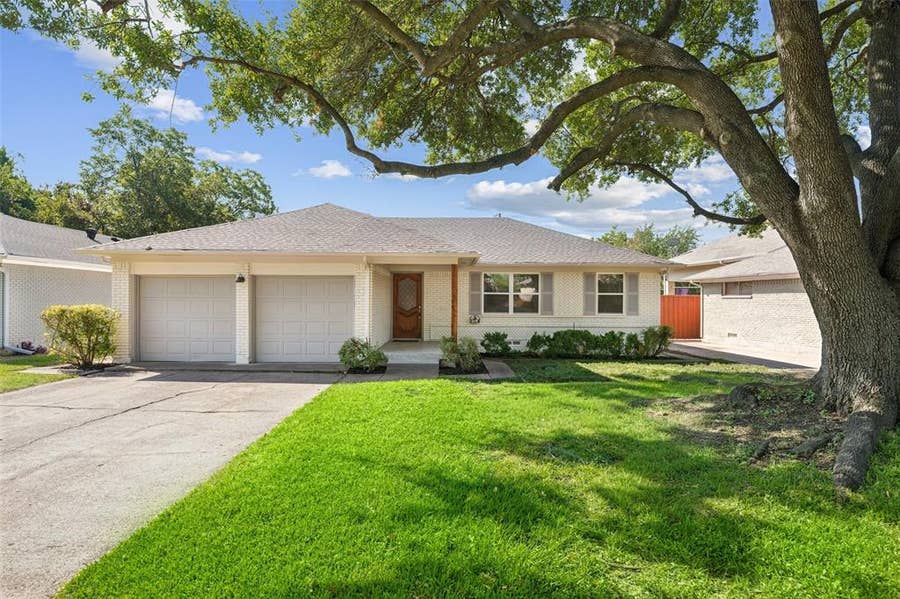 Property photo for 8338 Banquo Drive, Dallas, TX