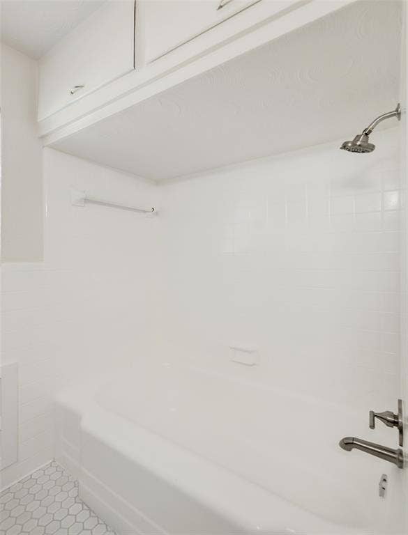 Tub/shower