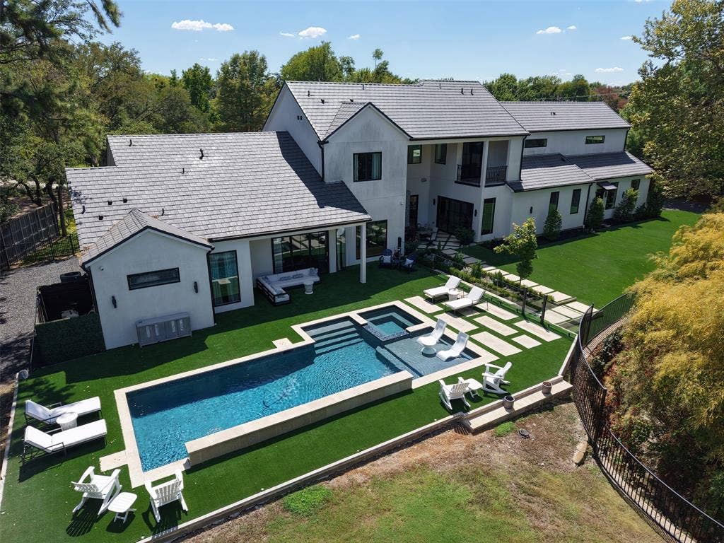 4923 Crooked Lane, Dallas, TX 75229