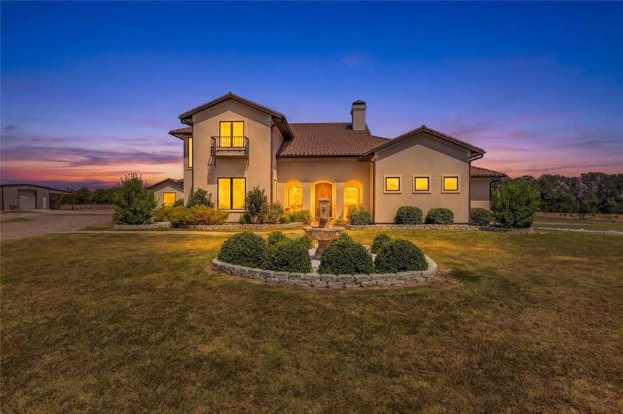 Property photo for 11819 Farm Road 195, Paris, TX