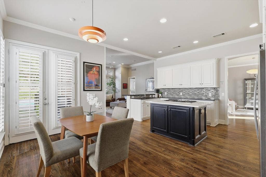 5600 Southern Hills Drive, Frisco, TX 75034 Open floor plan is perfect for family living and entertaining.