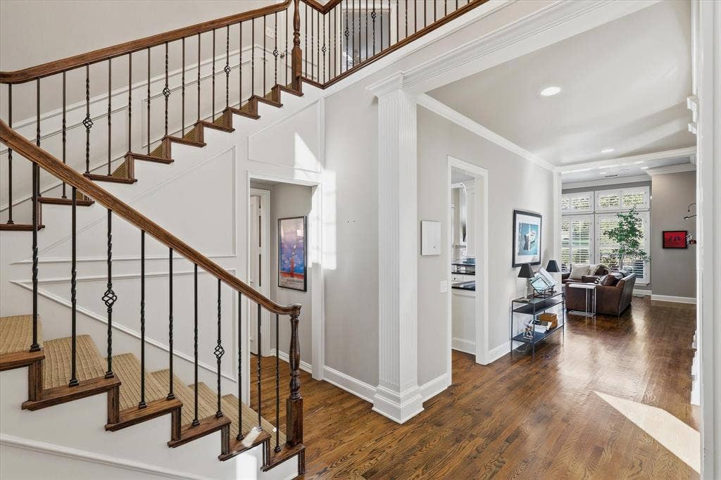 5600 Southern Hills Drive, Frisco, TX 75034 Inside, a refined neutral palette, crisp white millwork, hardwood floors and high ceilings give the home timeless character and a welcoming feel.