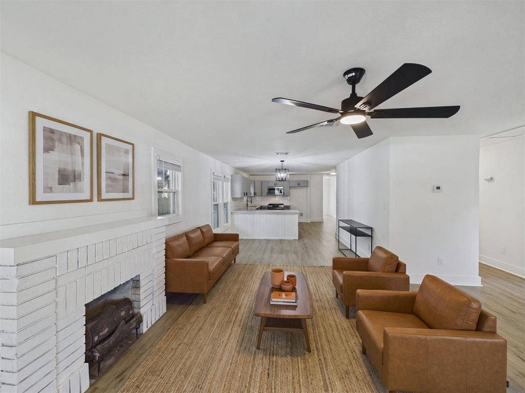 1026 Cedar Hill Avenue, Dallas, TX 75208 1026 Cedar Hill Avenue, Dallas, TX 75208
