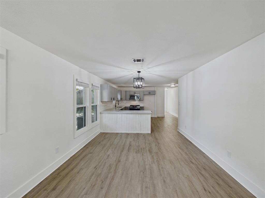 1026 Cedar Hill Avenue, Dallas, TX 75208 1026 Cedar Hill Avenue, Dallas, TX 75208